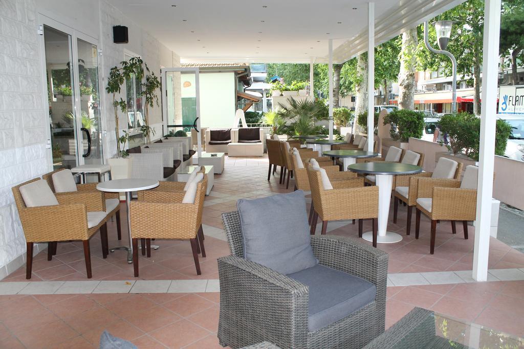 Hotel Sant'Elena Rimini Ngoại thất bức ảnh